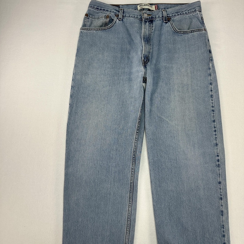 Vintage Levis 550 Jeans Mens 34x32 Blue Relaxed Tapered Denim Light Wash Y2K